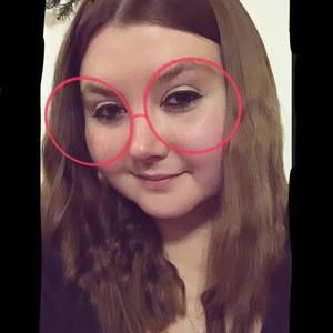 Meet your Posher, Kiki